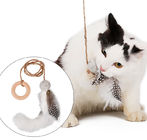 Brinquedos interativos engraçados do gato com as microplaquetas de aço inoxidável do plástico de Rod PP fornecedor