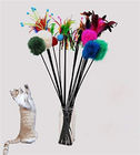 Varinha artificial colorida bonito da pena do brinquedo do gato, brinquedo do coletor do gato para o gatinho fornecedor